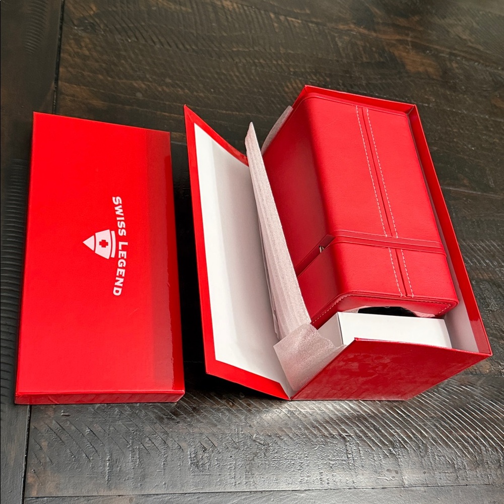 Swiss Legend Bold Red Watch Winder. Brand new but plug is missing.